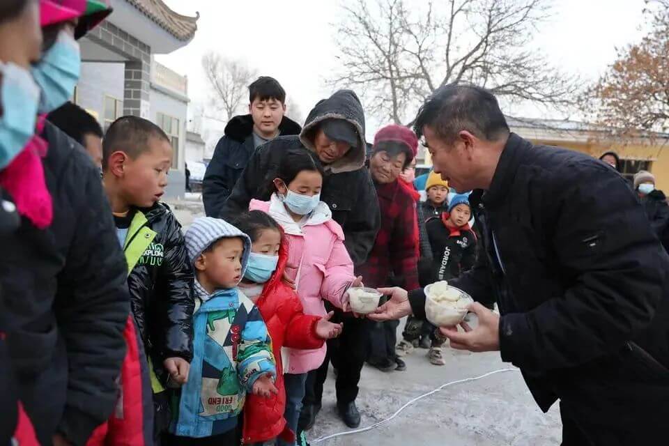 山海情深，共克時(shí)艱|玖久同心食品集團(tuán)馳援甘肅地震災(zāi)區(qū)